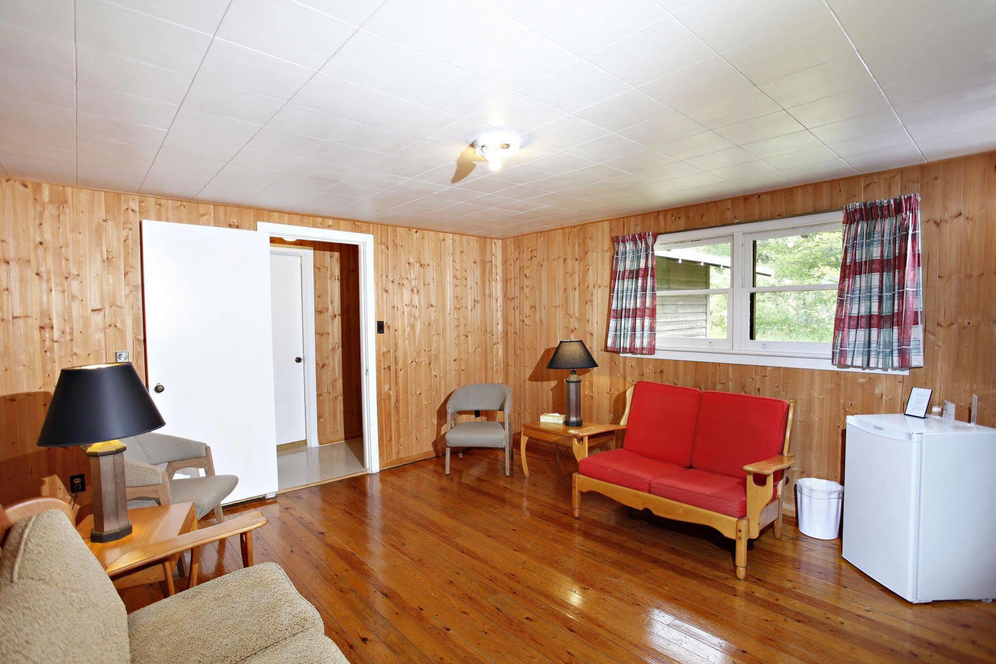 Killarney Mountain Lodge Bagian luar foto